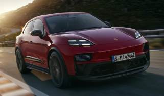 Porsche Macan Electric GTS - front action